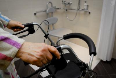 Senioren-Dusche Senioren-Dusche