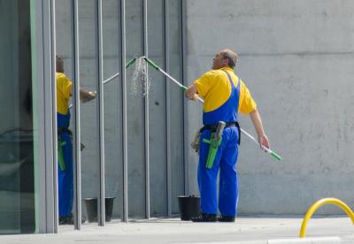 Fassadenreinige Fassadenreinige