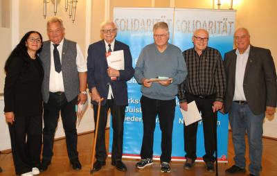 Zum vergrößern Klicken