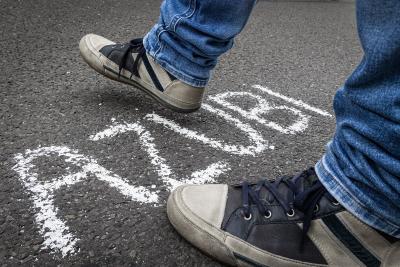 Azubi macht Schritt nach vorn Azubi macht Schritt nach vorn